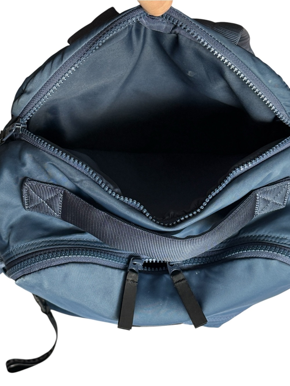 LuluLemon New Crew 22L Backpack School Hiking Camping Dark Blue Grey Biking EUC - Picture 7 of 13
